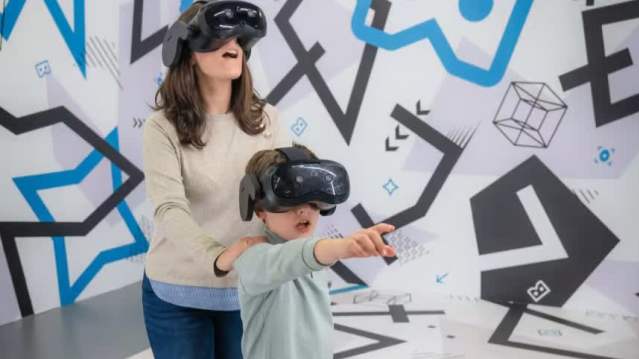 Smithsonian Starstruck: An Immersive Experience - Featured Image - 3