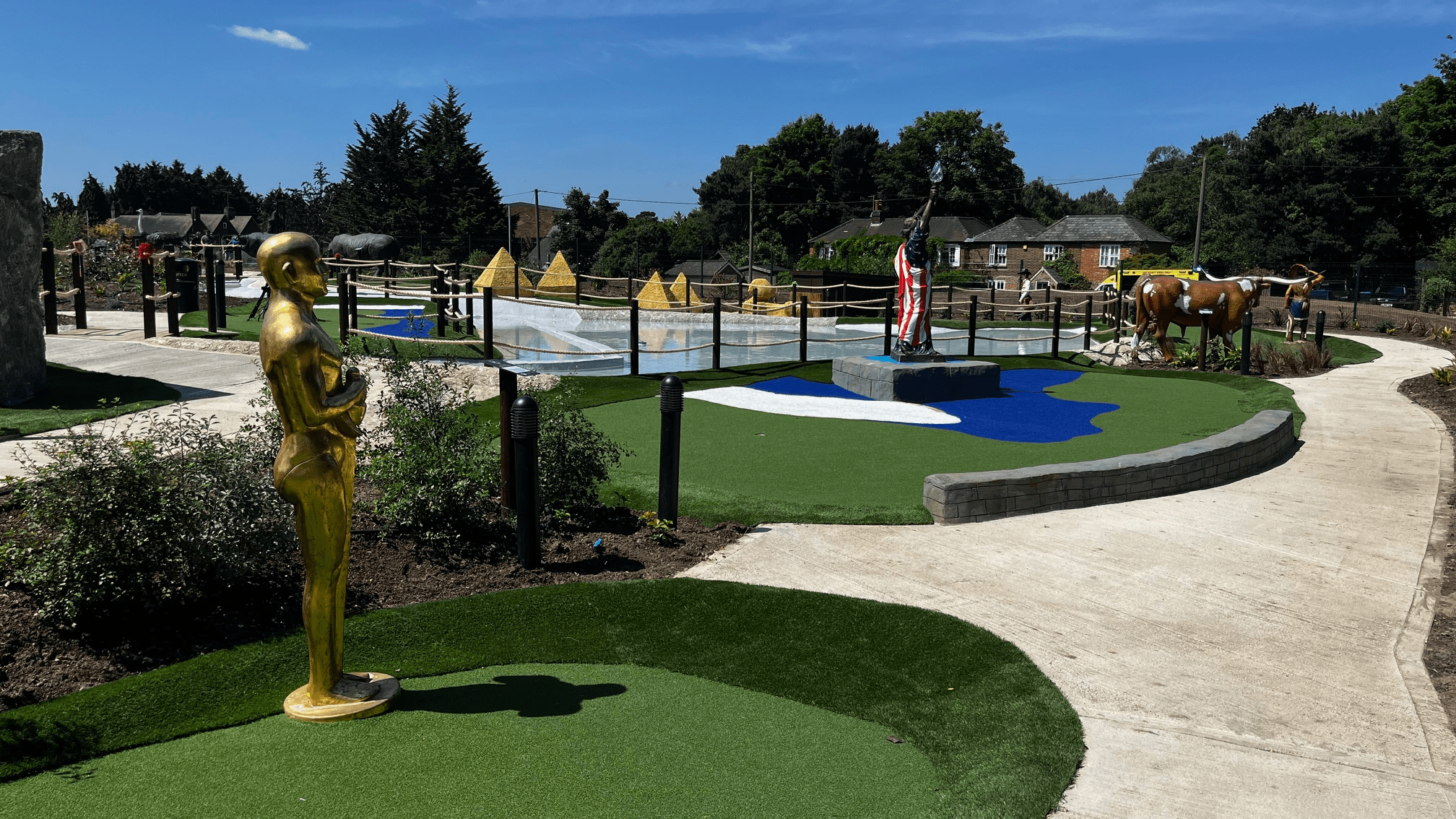 Globe Trotters Adventure Golf | Day Out With The Kids
